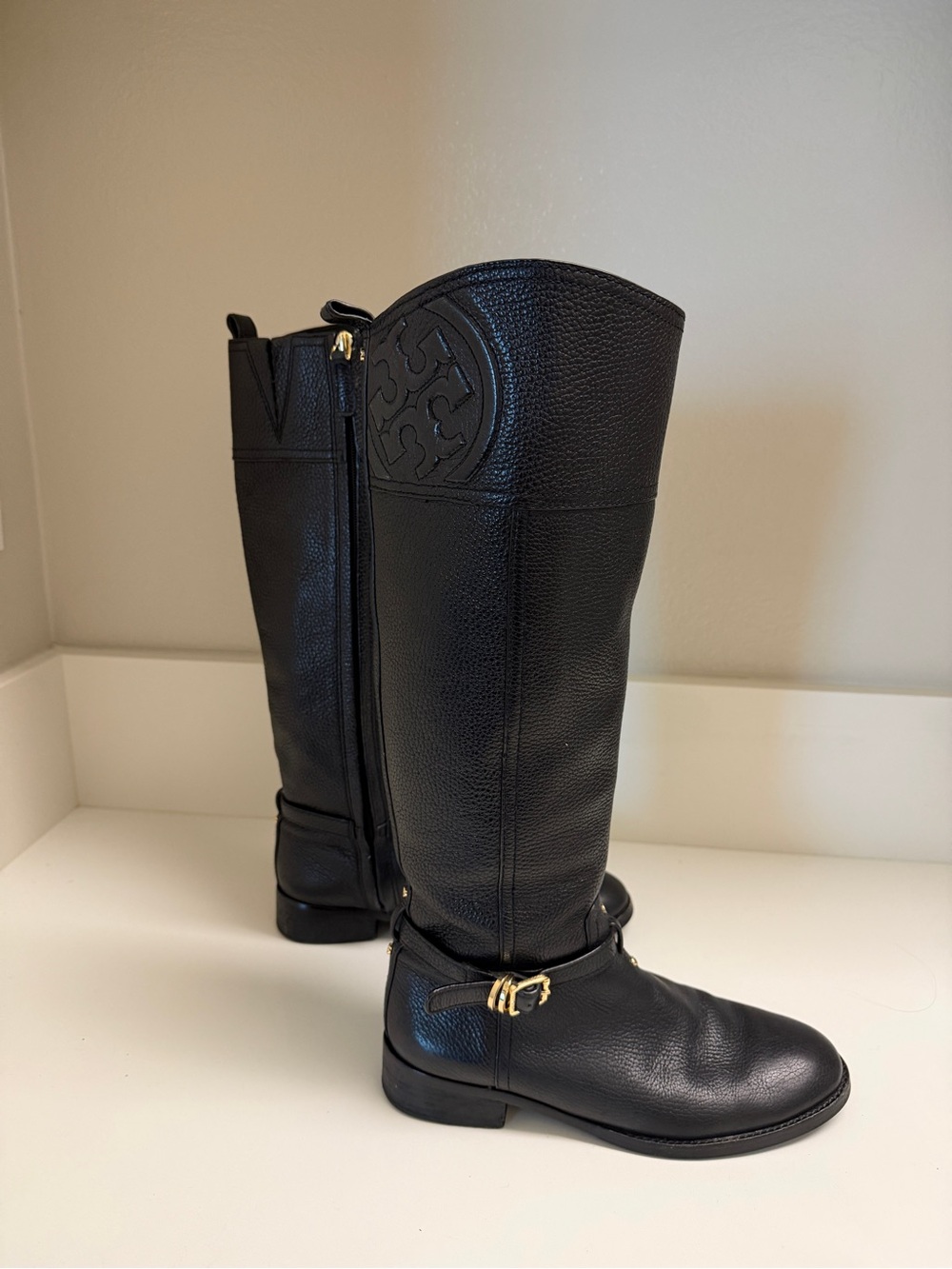 Pre-Loved Tory Burch Marlene Tumbled Black Leather Riding Boots - Picture 2 of 12